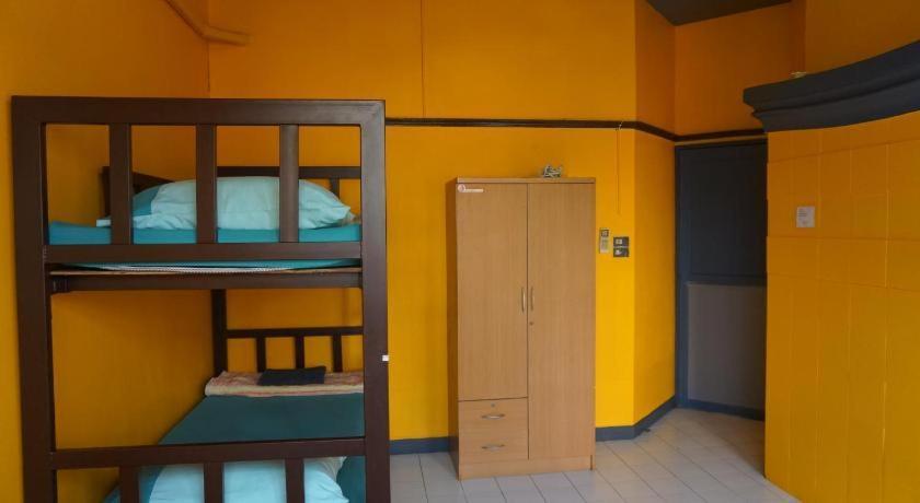 Oyo 730 Meedee Hostel Bangkok Ngoại thất bức ảnh