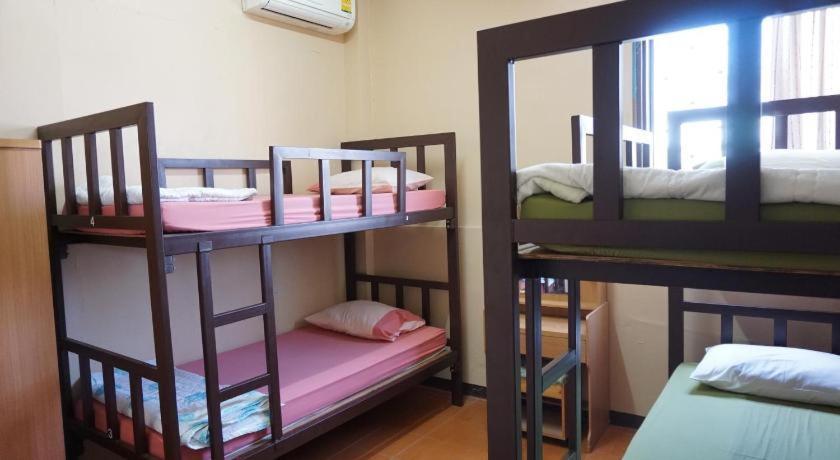 Oyo 730 Meedee Hostel Bangkok Ngoại thất bức ảnh