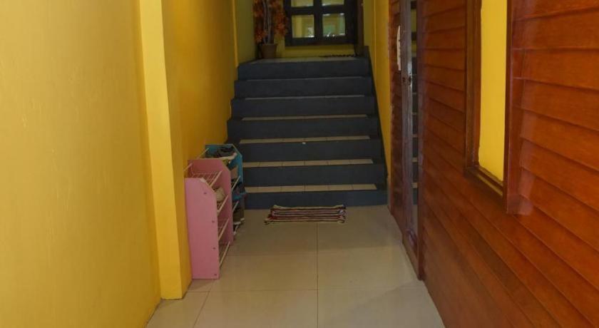 Oyo 730 Meedee Hostel Bangkok Ngoại thất bức ảnh